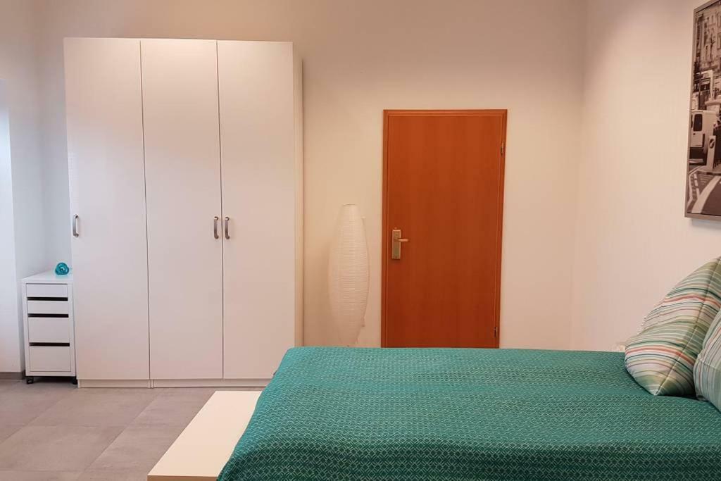 Zimmervermietung Muelheim Apartment Mülheim an der Ruhr Екстериор снимка