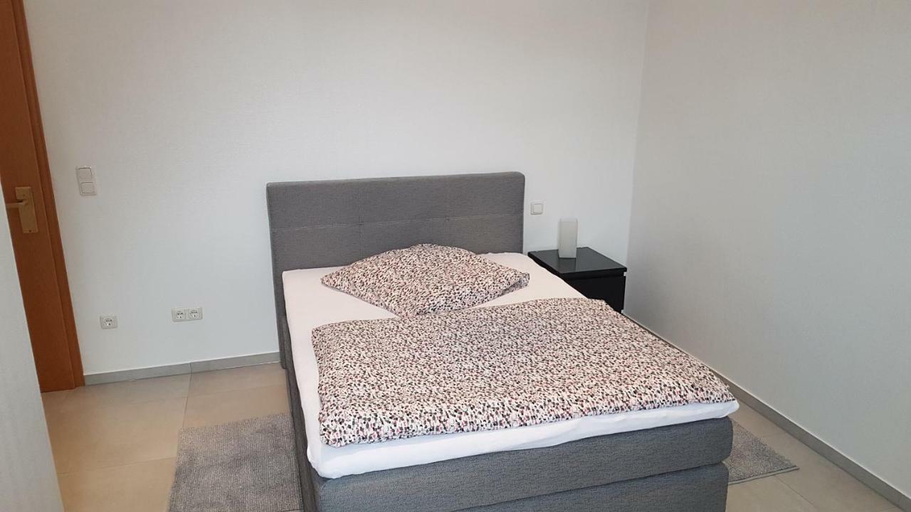 Zimmervermietung Muelheim Apartment Mülheim an der Ruhr Екстериор снимка