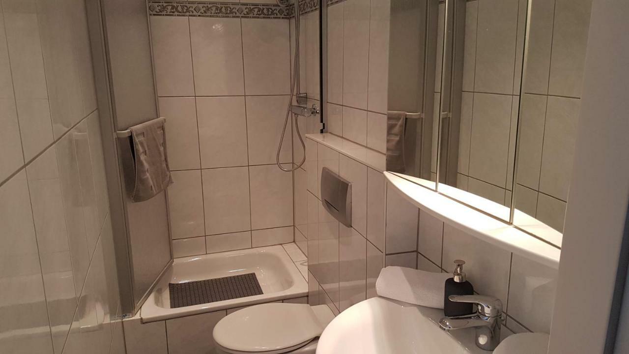 Zimmervermietung Muelheim Apartment Mülheim an der Ruhr Екстериор снимка