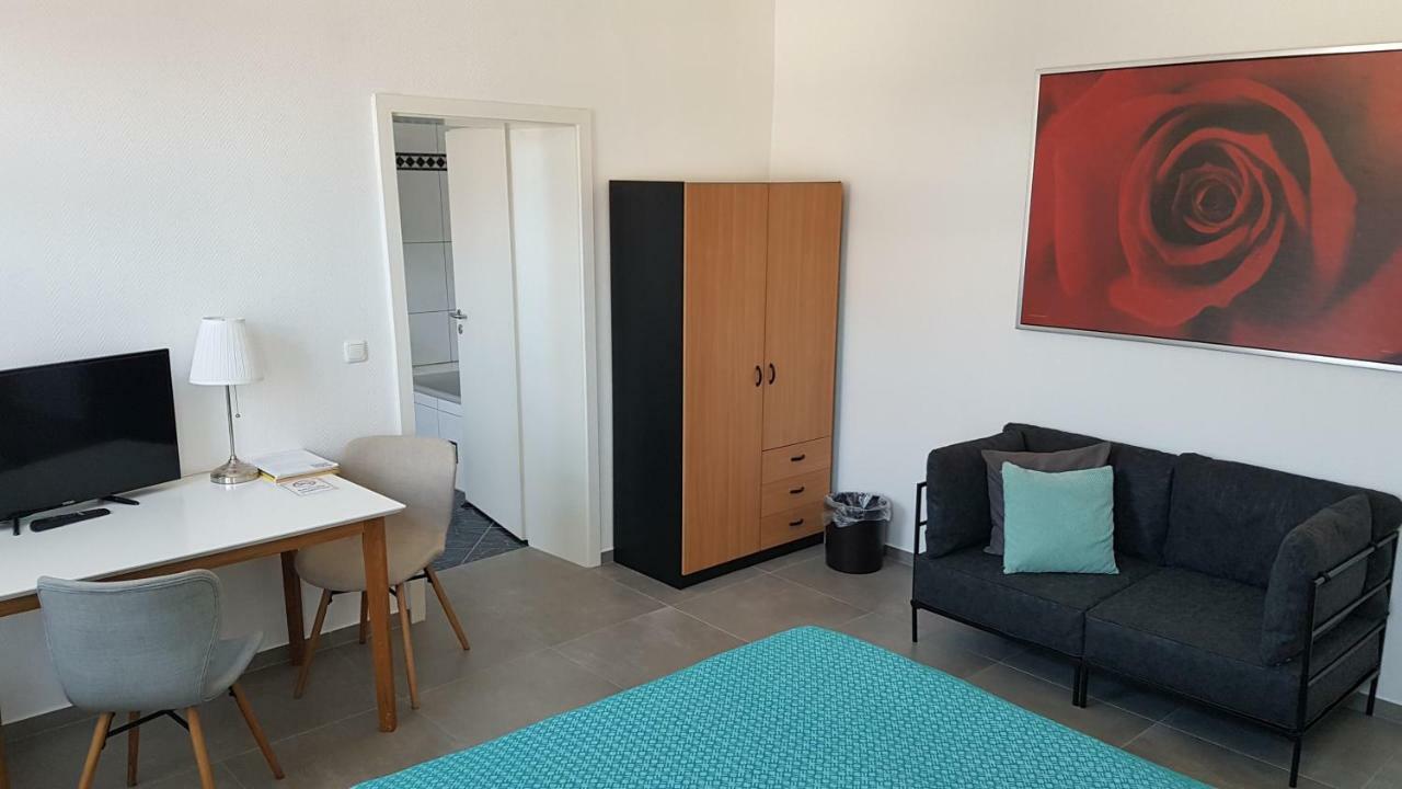 Zimmervermietung Muelheim Apartment Mülheim an der Ruhr Екстериор снимка