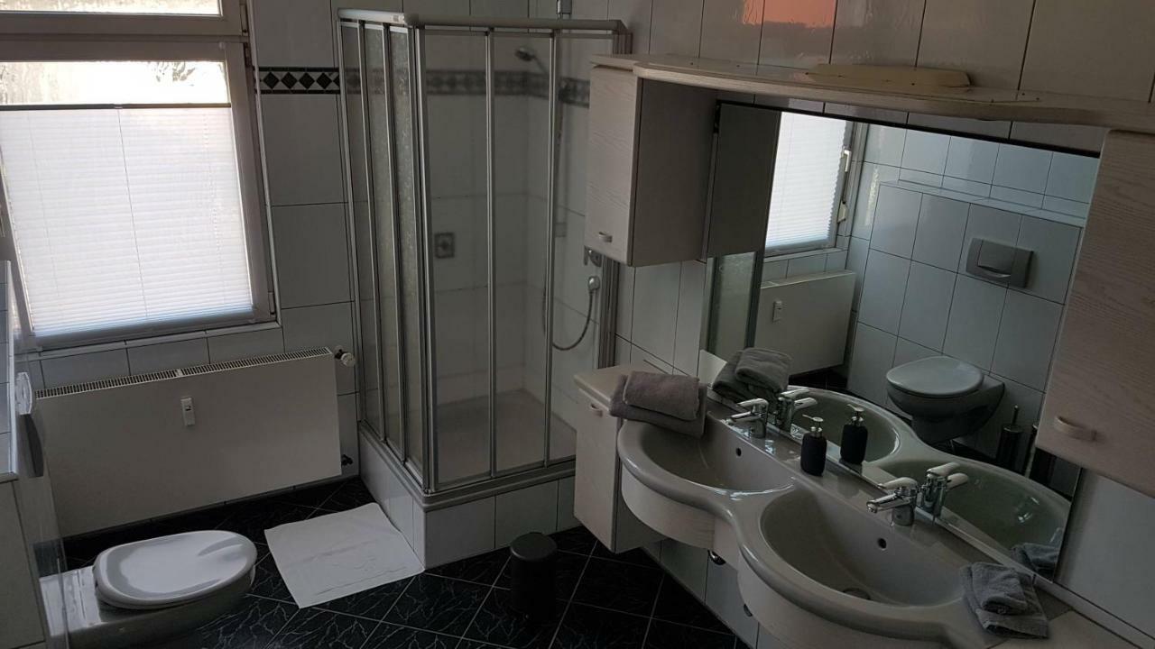 Zimmervermietung Muelheim Mülheim an der Ruhr Екстериор снимка