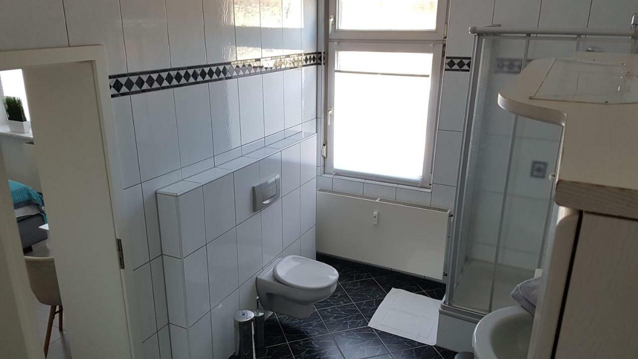 Zimmervermietung Muelheim Apartment Mülheim an der Ruhr Екстериор снимка